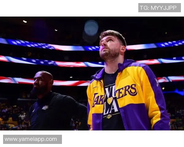 火箭队即将开启六场客场之旅挑战掘金快船与湖人能否取得佳绩