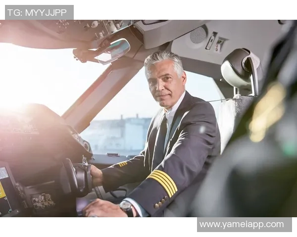 最疯狂的旅行体验皮尔斯分享私人飞机与普通客机厕所的奇妙对比