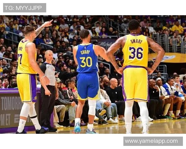 NBA赛季精彩回顾魔术逆袭勇士湖人稳胜爵士开拓者力克太阳展现强劲实力